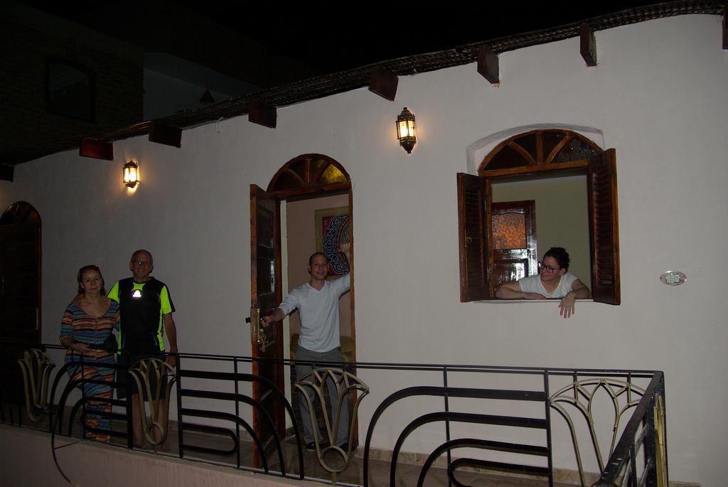 Pyramids Luxor Hotel & Spa Exterior photo